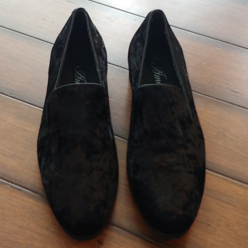 Mens black velvet loafers size 11